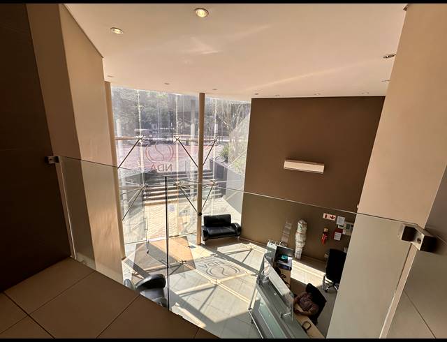 2,552M² OFFICE TO LET IN PARKTOWN